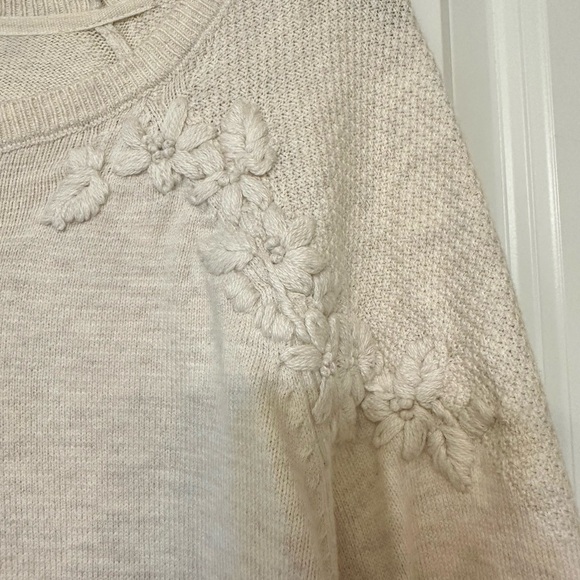J. Jill Cream Crew Neck Sweater - Picture 2 of 6